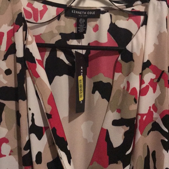 Kenneth cole NWT dress size small. - Picture 2 of 3